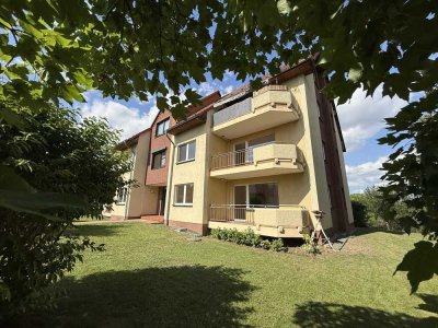 Ruhige 3-Raum-Maisonette-Wohnung im Dachgeschoss mit Balkon