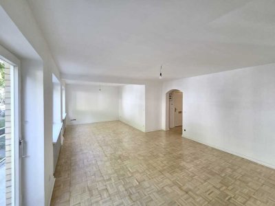 99 m² Wohnfläche | 2,5 Zimmer | Balkon | Terrasse mit Zugang zum Garten | renoviert | frei 01.07.NEU
