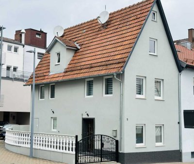 Haus zu verkaufen im Herzen von Giengen -Erstbezug nach Sanierung