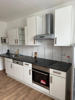 Modernisierte 46m2 Wohnung direkt neben der FH