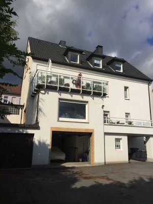 3 Zimmer Wohnung mit Einbauküche, Balkon und traumhaften Fernblick in Wetter (Ruhr)