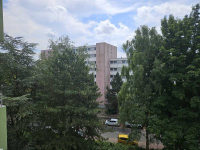 vollst. möblierte,  2-Zimmer-Wohnung auf Zeit mit geh. Ausstattung in Hannover-Bothfeld, Sahlkamp