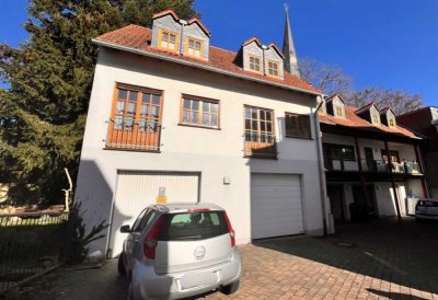 AUSSERGEWÖHNLICHES 2-ZIMMER-APPARTMENT MIT BESONDERER RAUMAUFTEILUNG IN BAD CAMBERG!
