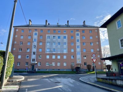 Bald einziehen! optimale 3-Zimmer-Wohnung mit französischem Balkon
