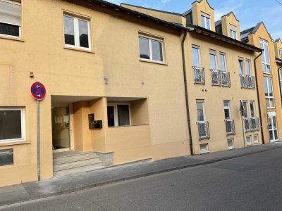 Frisch renovierte 2ZKB- Wohnung - Eltville/Erbach