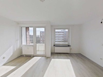 FRISCH RENOVIERT: Kompakte und helle 1-Zimmer-Wohnung mit Balkon