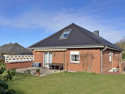 Großzügiges Einzelhaus in ruhiger und strandnaher Lage