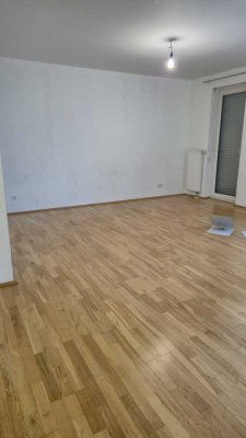 1803 € - 89.5 m² - 3.0 Zi.