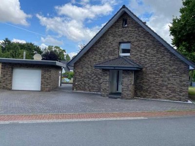 -- Bereits erfolgte Kernsanierung -- Freistehendes EFH mit Garage in Löhne-Gohfeld
