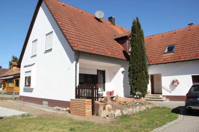 Großzügige 5-Zimmer Dachgeschosswohnung in Pastetten