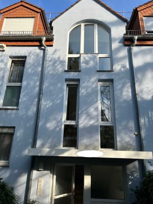 Notverkauf v. Privat ohne Maklergebühr 3 Zimmer Erdgeschosswohnung mit Garten in Hattersheim am Main