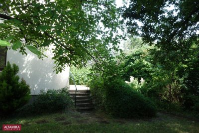 Schattiger Garten für laue Sommertage - Mauer - am Rande der Stadt