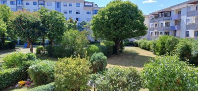 Neu renoviert - Gut geschnittene, sehr ruhige  4-Zimmer-Wohnung mit Balkon in München Perlach