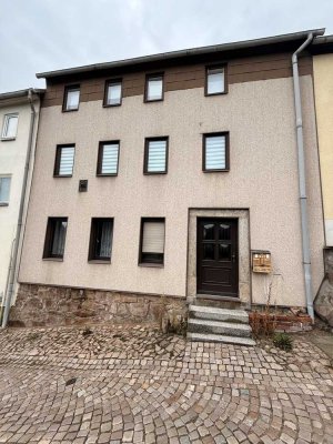 Massives Reihenhaus in Kirchberg | Mietkauf möglich!