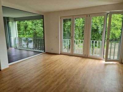 � Mietangebot wunderschöne 4,5-Zimmer EG-Wohnung im Grünen, Privatsphäre & Loggia �
