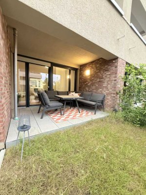 Neuwertige, barrierefreie Gartenwohnung mit Einbauküche & Außenstellplatz