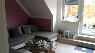 helle, schöne 3 Zimmer Wohnung mit großem Balkon
