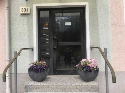 � Frisch renovierte 3-Raum-Wohnung in Oberlungwitz – perfekt für junge Leute! �