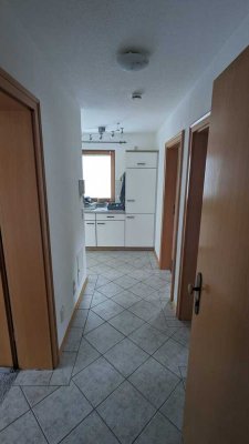 Sehr schöne 2-Zimmer-Wohnung mit Einbauküche und Kfz-Stellplatz in Obing/Pfaffing