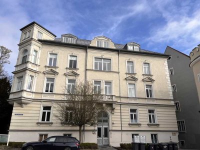 Vermietete 2,5 Zi. Maisonette-Wohnung mit Galerie in der Altstadt von Regensburg