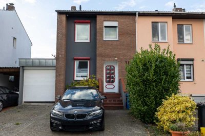 *** REH - modernisiert mit GARAGE - GARTEN mit tollen BLICK - VOLLKELLER ***