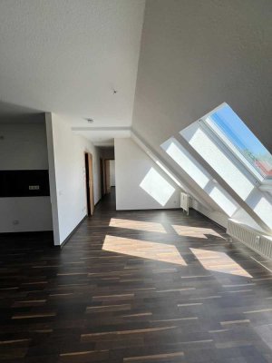 3-Raumwohnung im Dachgeschoss / WE 65 - DG/ FE 10