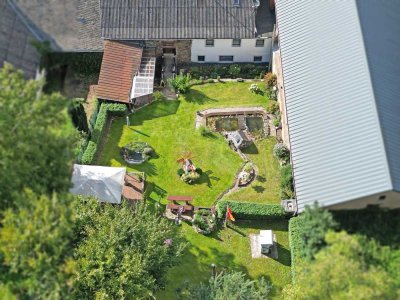 Einfamilienhaus mit Werkstatt, Gartenidylle & viel Platz für die ganze Familie