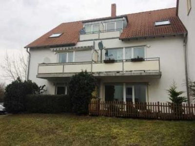 Gepflegte 2-Zimmer-DG-Wohnung mit Balkon in Coswig