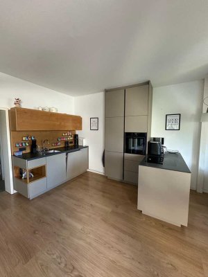 Altbauwohnung 3 Zimmer kernsaniert in TOP-Lage