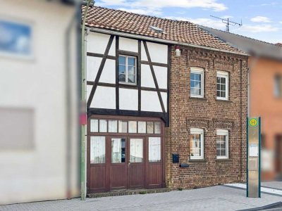 Kernsaniertes Fachwerkhaus in Zülpich-Bürvenich
