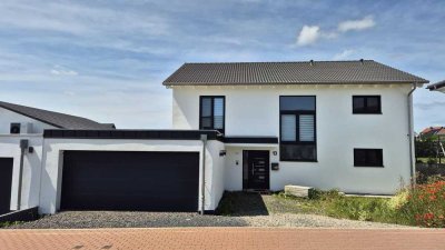 Einfamilienhaus mit A++ Effizienz, PV-Anlage, Smart Home, Einliegeroption & Doppelgarage