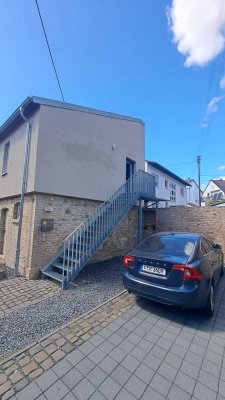 Geschmackvolle 2,5-Raum-Wohnung mit gehobener Innenausstattung in Frankfurt am Main