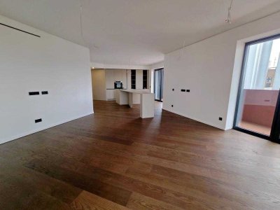 hochwertige 3-Zimmer Wohnung am Überseeboulevard