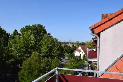 3-Zimmer-Wohnung mit 2 Balkonen und EBK in Mannheim-Seckenheim