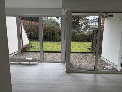 Frisch renovierte 1-Zimmer Wohnung in Bonn-Ippendorf inkl. neue Einbauküche/neue Böden