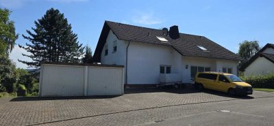 Flexible Kapitalanlage in Weilburg: Mehrfamilienhaus mit 3 Wohnungen