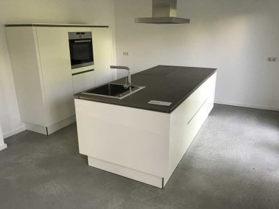 Gesuchte Lage: Neuwertige EG-Wohnung mit Garten, Terrasse & moderner Küche