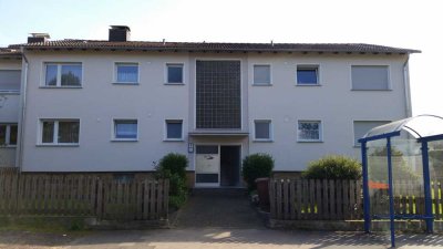 Freundliche 3-Zimmer-Hochparterre-Wohnung mit Balkon in Hennef