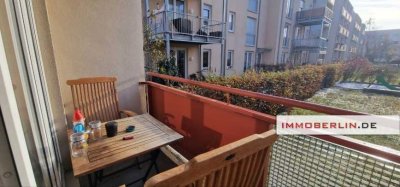 IMMOBERLIN.DE - Adrette Wohnung mit Südbalkon in angenehmer Lage nahe Jungfernsee
