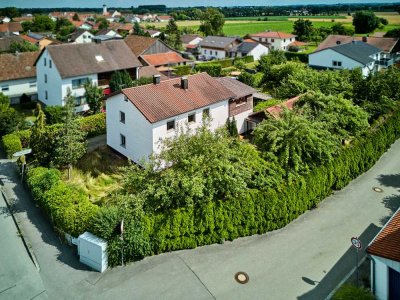***Provisionsfrei*** - Zweifamilienhaus in Parkstetten – Viel Platz für Familien oder Kapitalanleger