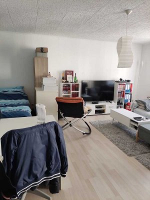 Helle Gepflegte 1 Zi. mit Balkon in sehr guter Lage von Karlsruhe