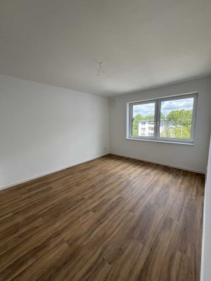 Erstbezug nach Sanierung: Helle 2-Raum-Wohnung mit gehobener Innenausstattung in Bremerhaven