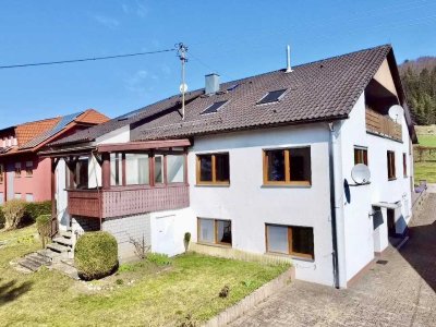 Großzügiges Wohnhaus mit 3 Wohneinheiten in sonniger Lage