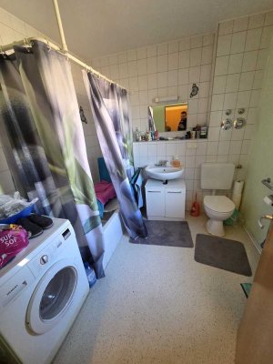 Freundliche und gepflegte Wohnung mit 2 Balkonen in Bad Kreuznach, WBS wird benötigt