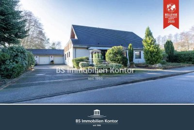 Untenende! Großzügiges Einfamilienhaus mit Garagen, Gartenanlage und Terrasse in ruhiger, bevorzugte