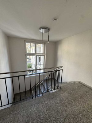 Wiesbaden Nerotal,   4 Zimmerwohnung /2 Balkone/2 Bäder