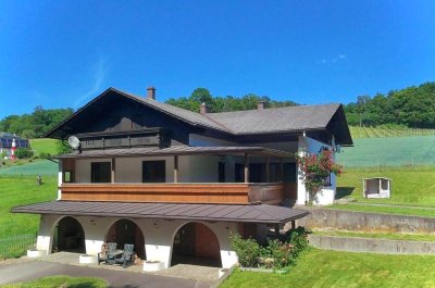 Charmantes Landhaus inmitten der Thermenregion mit viel Potential !