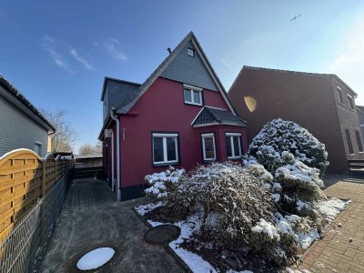 Besonderes Einfamilienhaus mit Klimaanlage, Außenpool und Einliegerwohnung zu verkaufen