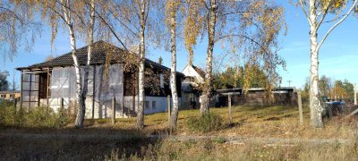 HAUS ZUR VERMIETUNG AUF 1000m2 Grundstück,Mischgebiet