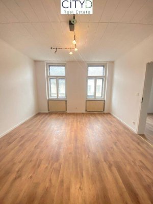 Wundervoll 2,5-Zimmer Altbauwohnung in zentraler Lage!